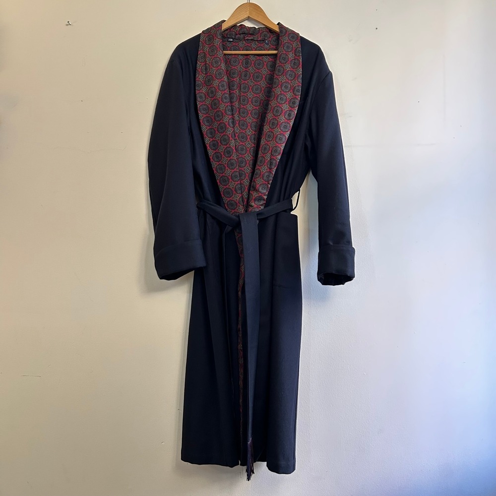 Vintage Smoking Robe L Made in USA Navy Blue Medallion Print Tassel Belt